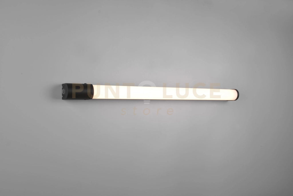 PIERA H2O APPLIQUE LED 16W 1650lm, 3000K BORDO NERO CON PRESA CORRENTE ED INTERRUTTORE IP44 L. 79CM