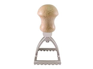 STAMPO RAVIOLI QUADRO IN ALLUMINO CM.4,8  cm.4,8x4,8x9h.    CALDER