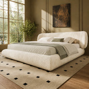 Letto 140x200 cm imbottito con testiera in ciniglia beige