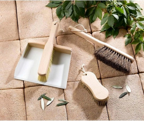 Broom in legno con manico 118 cm per esterno naturale vintage.