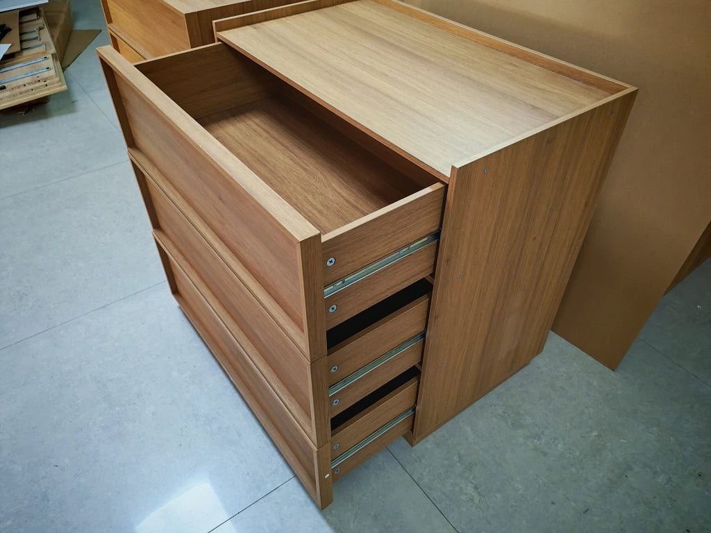 Cassettiera moderna con 3 cassetti, colore rovere, in MDF e truciolare, 80x48x78 cm