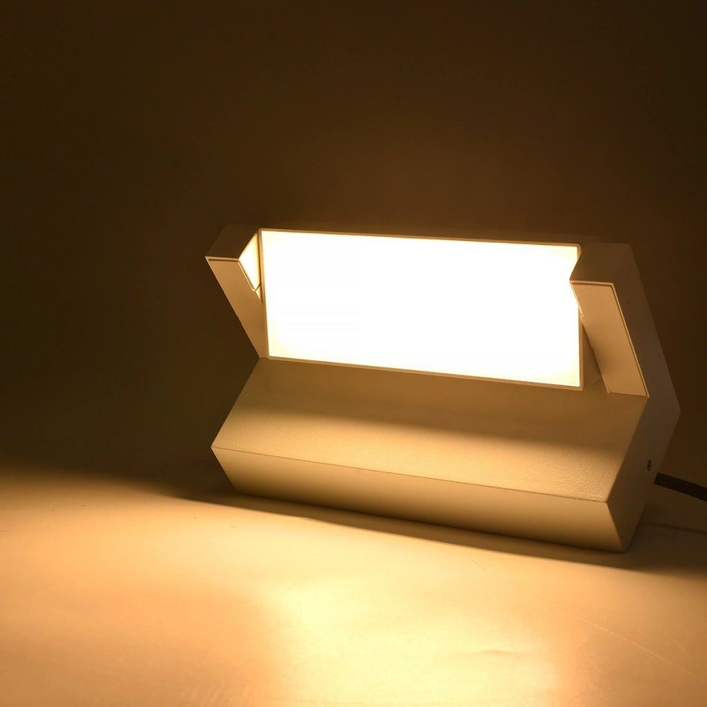 APPLIQUE LED BIANCO 21W DA ESTERNO IP65 - ILLUMINAZIONE REGOLABILE CON CCT SWITCH 3000K - 4000K - 6500K