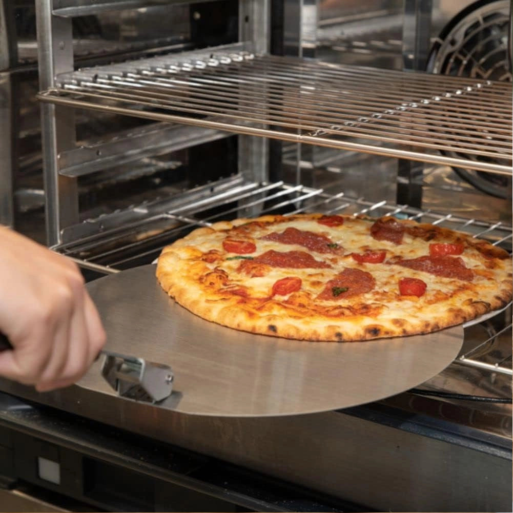 Set 3 Pezzi Accessori Pizza Spatola Pala e Taglierina Apribottiglie Integrato in Acciaio Inox Nero