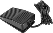 Comando di attivazione a pedale con design antiscivolo, progettato per ambienti umidi IP67, impermeabile, 10A, 250VAC - Comando di pedale regolabile, meccanico con memoria, lunghezza del cavo 2 metri.