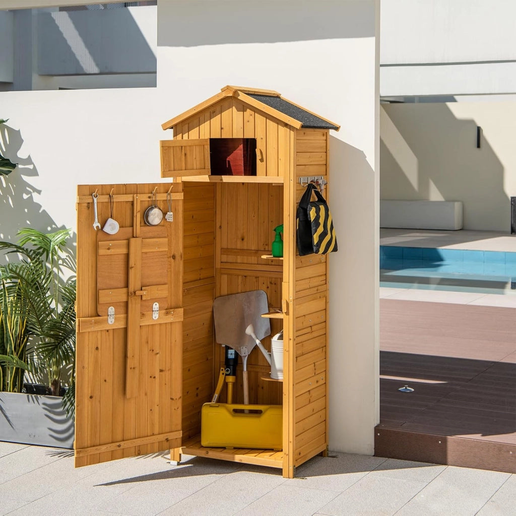 Casetta da Giardino in legno, Capanno per Attrezzi Multifunzione, Armadietto da Giardino con Tetto a 2 Falde, Scaffale, Tavolo Pieghevole, 65 x 42 x 180,5 cm, Colore Naturale