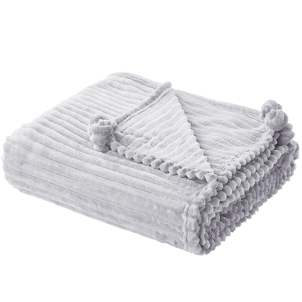 Morbido Plaid con Finitura a Coste e Bordi con nappe 150 x 200 cm Grigio Chiaro