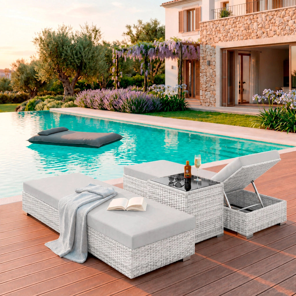 Set 2 Sdraio Prendisole in Polyrattan con Tavolino Contenitore e Cuscini Schienale Reclinabile 5 Posizioni Arredo Giardino Piscina 184x60x21 Cm Grigio Chiaro