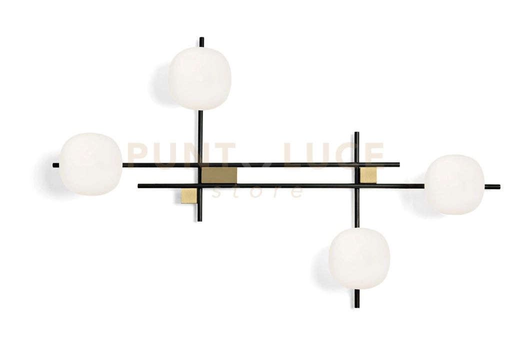 LINGOTTO APPLIQUE A PARETE 4 LUCI ARROTONDATA OPALINO STRUTTURA NERO PARTICOLARI ORO ATTACCO G9