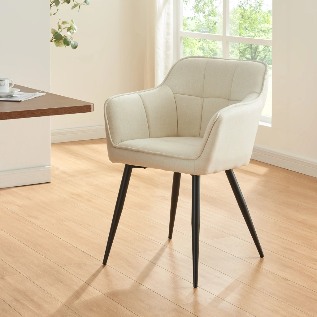Set di 4 Sedie per Sala Pranzo Birmingham in Tessuto Beige [en.casa]