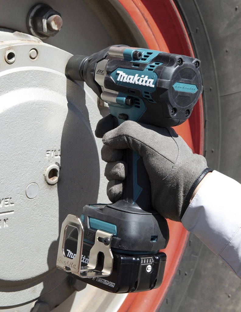 Avvitatore ad Impulsi MAKITA DTW701ZJ (Solo corpo + MAKPAC 3)