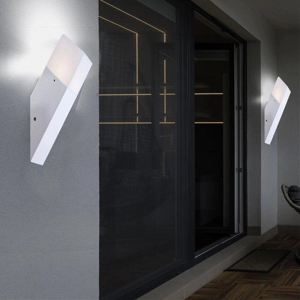 Trade Shop - Applique A Muro Obliquo Esterno Attacco E27 In Alluminio Lampada Parete Ip44 B250 - Bianco