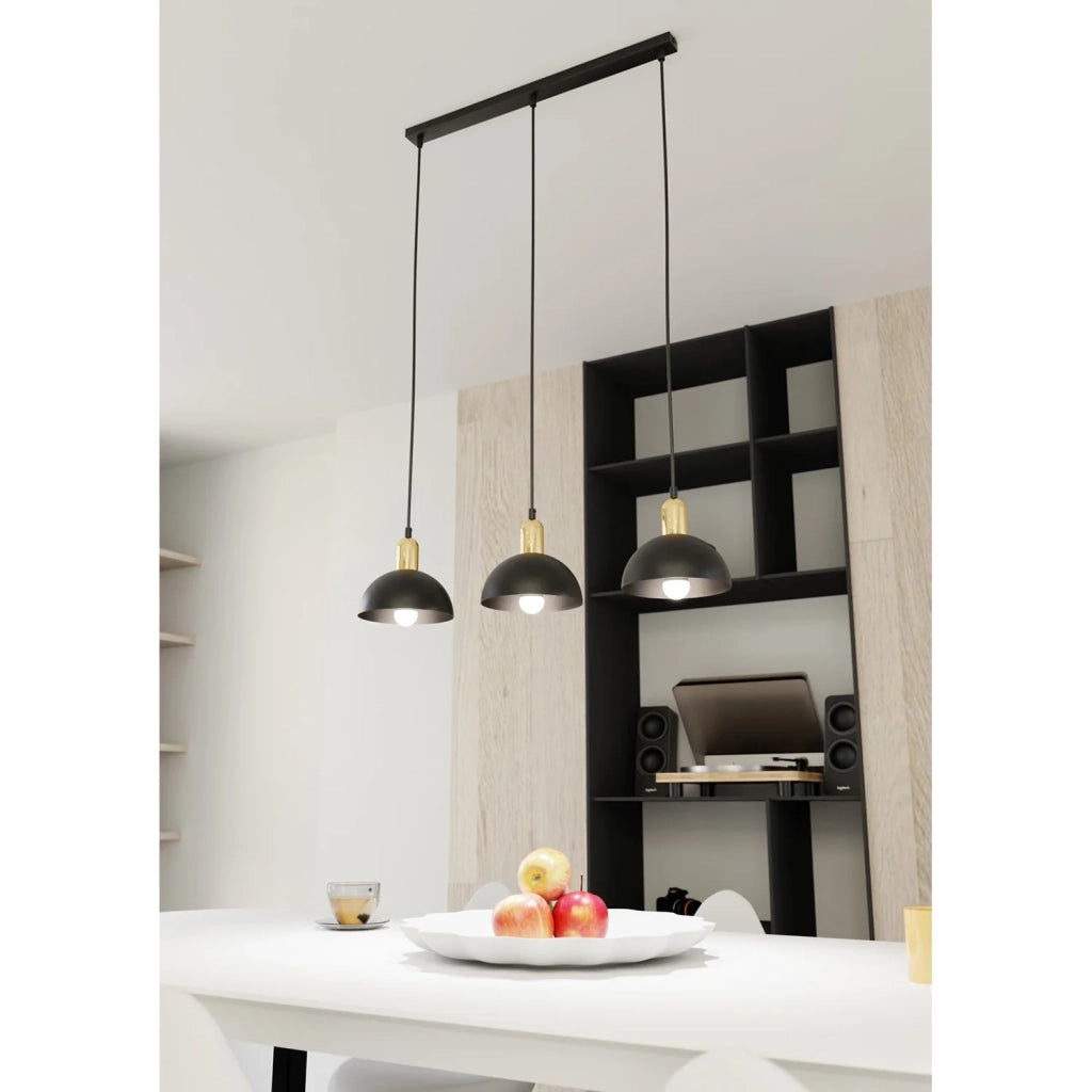 Lampadario 3 Luci Idunn In Acciaio Nero E Oro Diffusori A Cupola