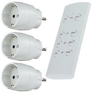 REV 0085500103 presa intelligente 3680 W Bianco