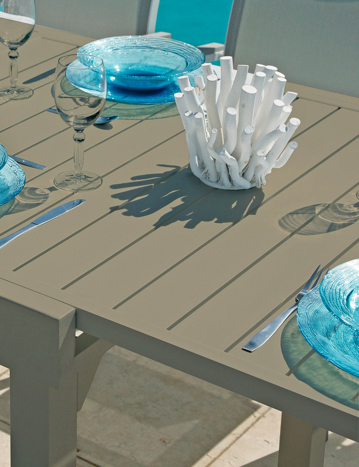 Tavolo Allungabile da Giardino 135/270x90x75 cm Montecatini in Alluminio Tortora