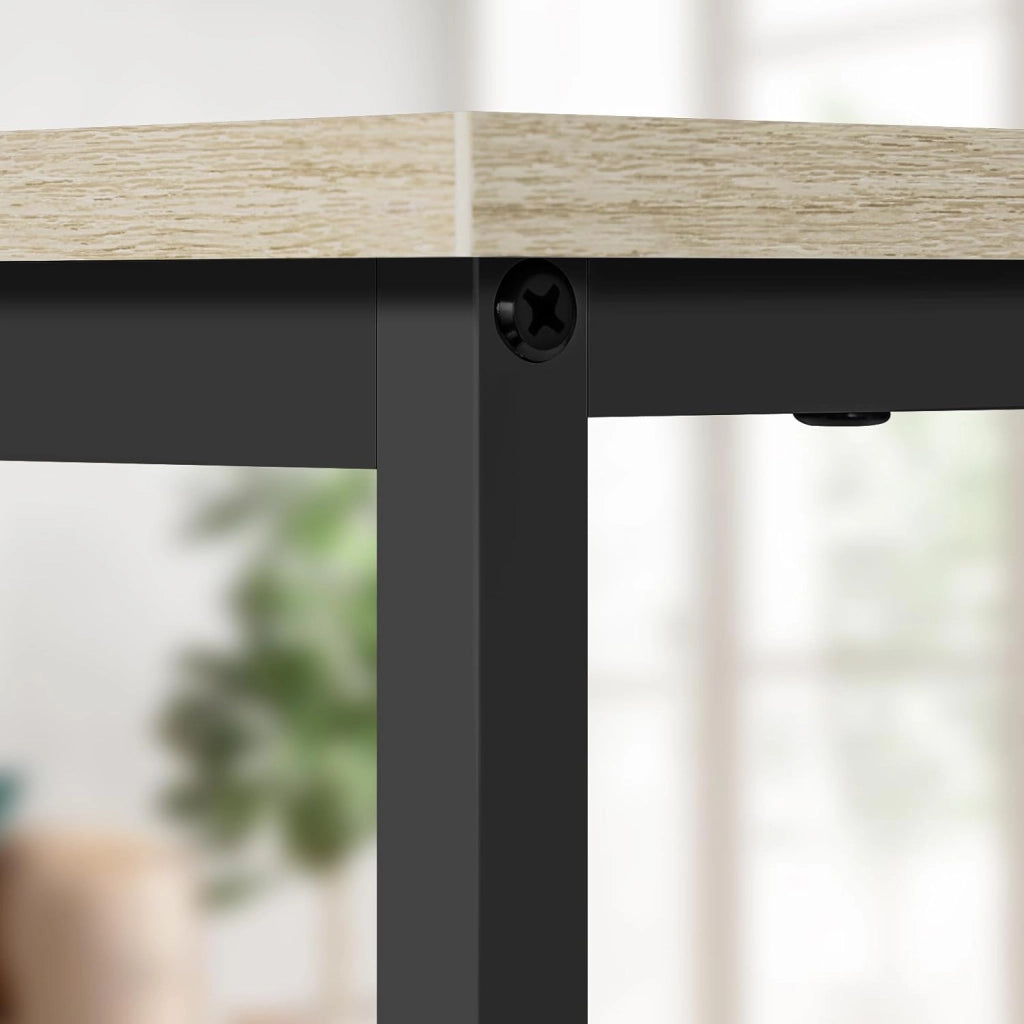 Scrivania Salvaspazio, Tavolo per Computer, Rovere Chiaro + Bianco per Studio, Home Office, Camera da Letto, in Legno e Metallo, 80x60x70 cm