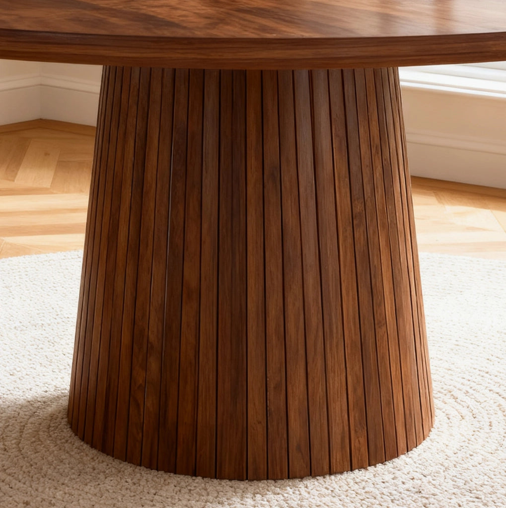 Tavolo da pranzo rotondo 110 cm in MDF con impiallacciatura effetto noce; colore noce