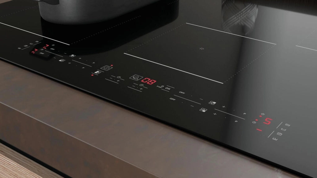 Hotpoint Ariston Piano cottura a induzione Hotpoint HB 0577B NE