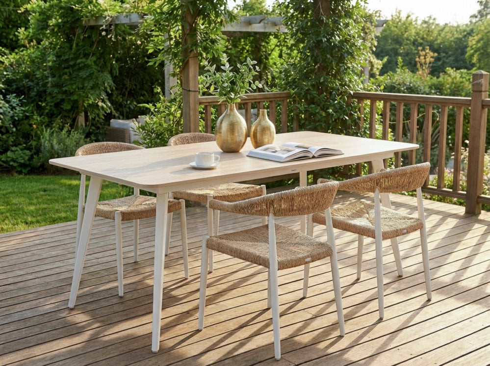 Tavolo da pranzo da giardino Piano in pietra sinterizzata Struttura in ferro Resistente ai raggi UV, all'acqua e alla ruggine Per interni ed esterni effetto travertino