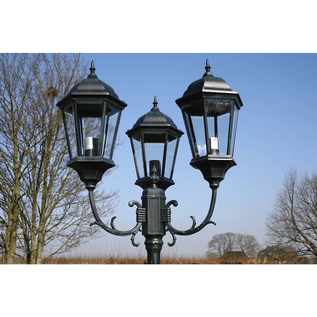 Lampione da Giardino 3 Bracci 230 cm Verde Scuro/Nero Aluminio CFW4940597