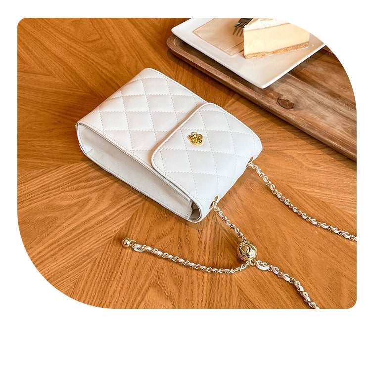 Borsa a tracolla da donna in vera pelle con catena, colore bianco