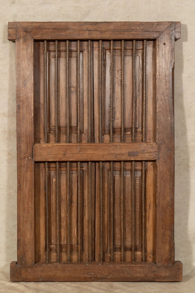 Biscottini Finestra finestrina grata porta in legno massello e in ferro antica e vecchia con telaio da interno o da esterno