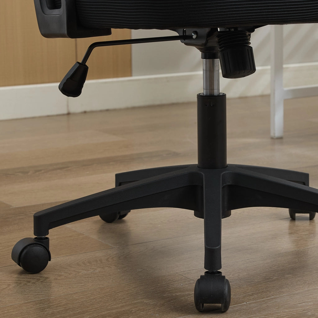 Chaise de bureau ergonomica in rete con supporto lombare regolabile poggiatesta e braccioli pieghevoli nero