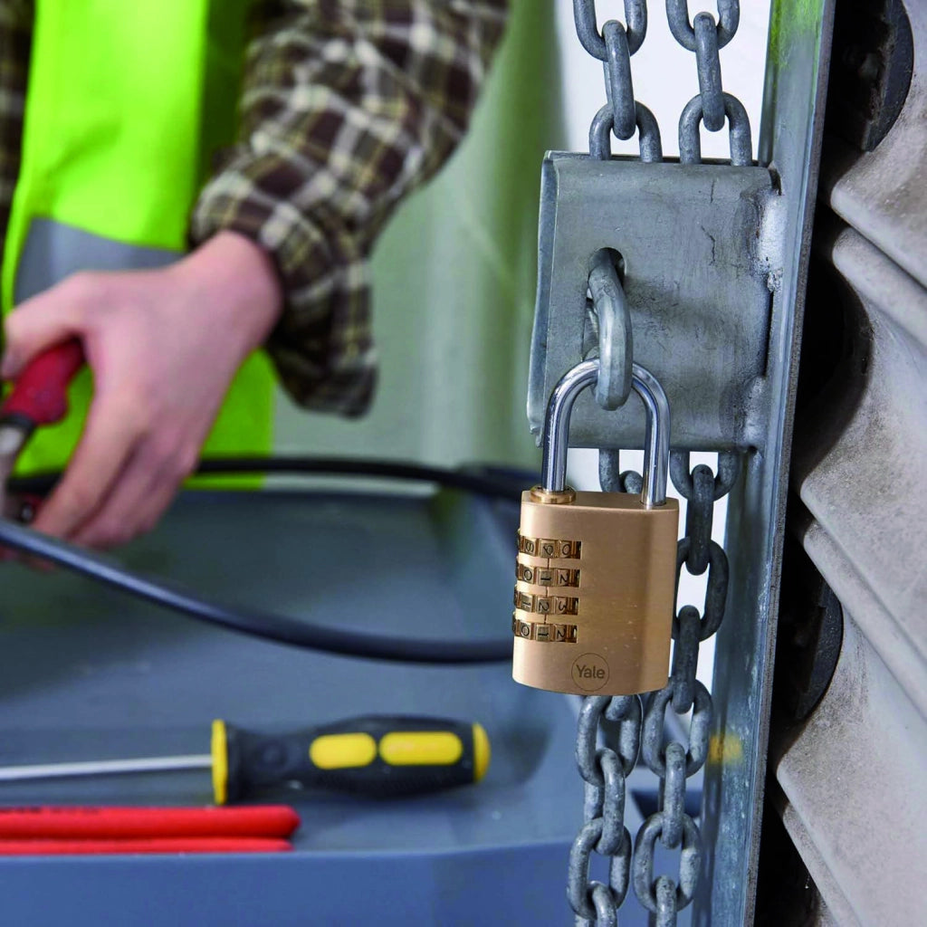 Yale LUCCHETTO DI SICUREZZA CON COMBINAZIONE mm. 22  Corpo ottone - Arco acciaio