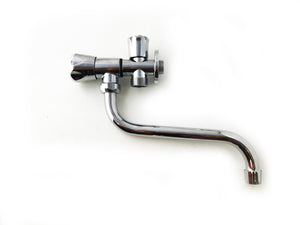 Rubinetto a snodo con attacco lavatrice e canna girevole