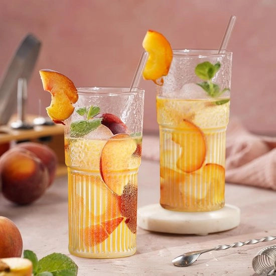Set di 2 bicchieri da drink (650ml) con coperchio e manico di canna - Ribattuti per smoothie, caffè freddo e succo
