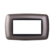 Placca Plastica Bombata Serie Space 4P Colore Titanio Compatibile Con Bticino Living International
