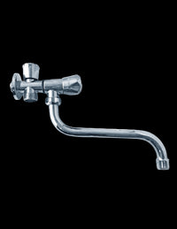 Rubinetto a snodo con attacco lavatrice e canna girevole