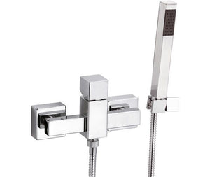 Miscelatore estreno doccia design squadrato, dotato di kit completo doccia. serie cube waterfall di daniel rubinetterie