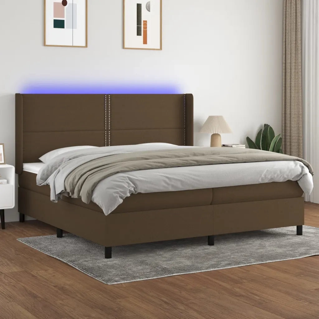 Letto a Molle Materasso e LED MarroneScuro 200x200cm in Tessuto 3138264