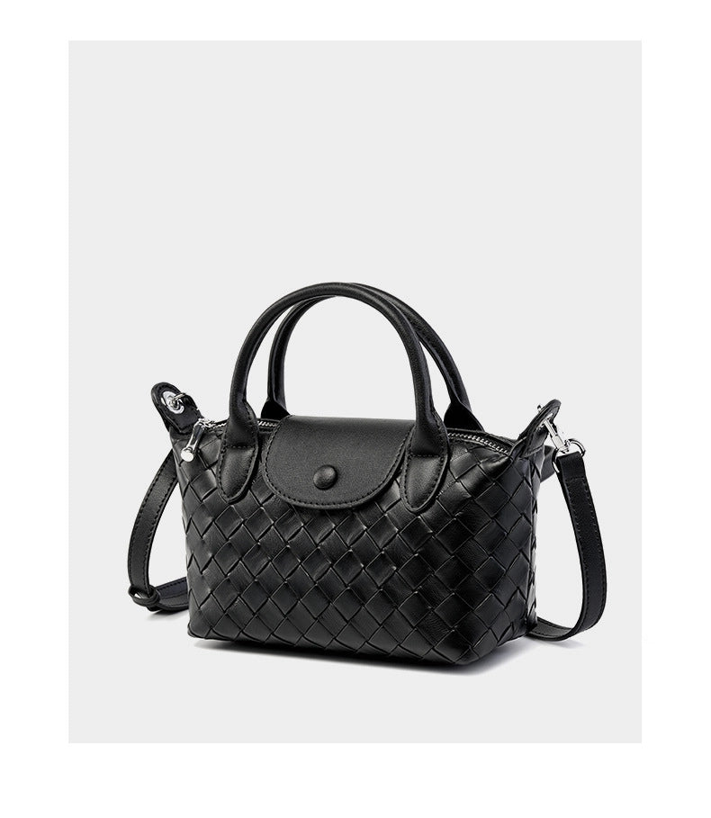 Borsa a mano in vera pelle, modello tote bag, colore nero.