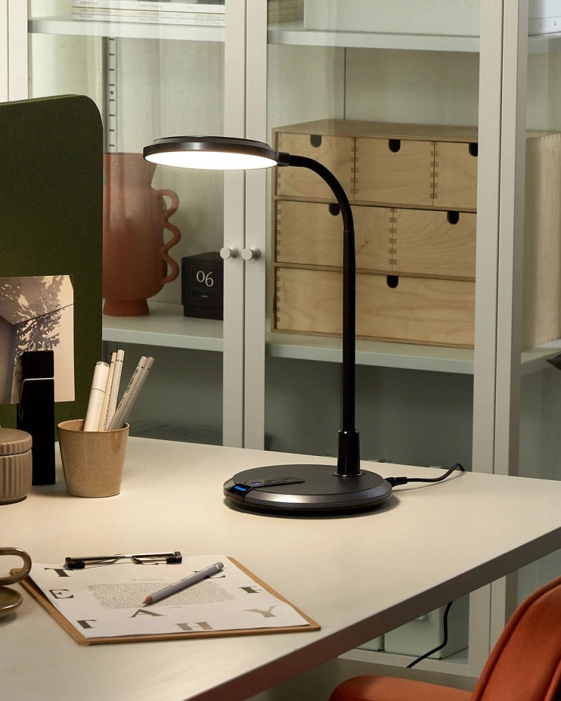 Lampada da ufficio LED nero argento materiale sintetico e braccio regolabile 43 cm ufficio cameretta soggiorno
