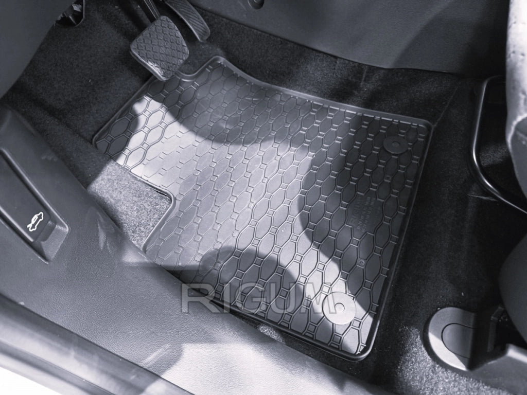 RIGUM906271 , Tappeti per Auto Gomma per Tourneo Courier 5 posti dal 2024-