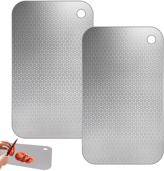 Piastra di taglio in titanio - Piastra di taglio doppia faccia - 23,5 x 14,5 cm - Acciaio inossidabile - Sicura per l'uso alimentare - Resistente alle abrasioni - Struttura a miele - Piastra di cucina
