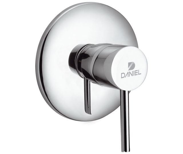 Miscelatore per incasso doccia suvi, design minimale, elegante e raffinato. daniel rubinetterie
