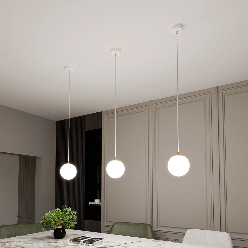 Sospensione Contemporanea Nuada 1 Luce In Acciaio Bianco Sfera Vetro Bianco