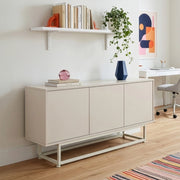 Armadietto Boxholm Credenza Bassa con 3 Ante Push-Open 120x30x55 cm Avena Oatmeal [en.casa]