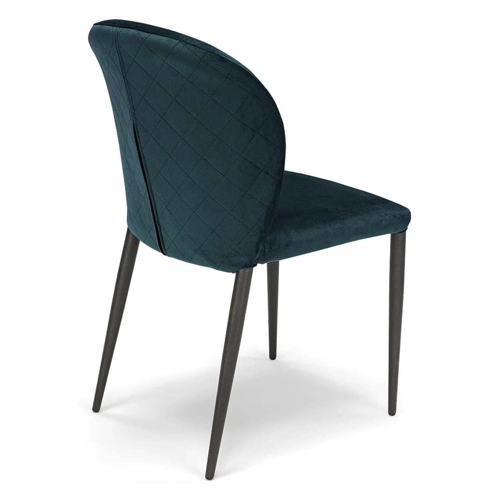 Sedia da pranzo imbottita in velluto GHIBLI LUX, 100% MADE IN ITALY, schienale a poltroncina, gambe robuste in metallo, design moderno, tessuto idrorepellente colore Blu Notte