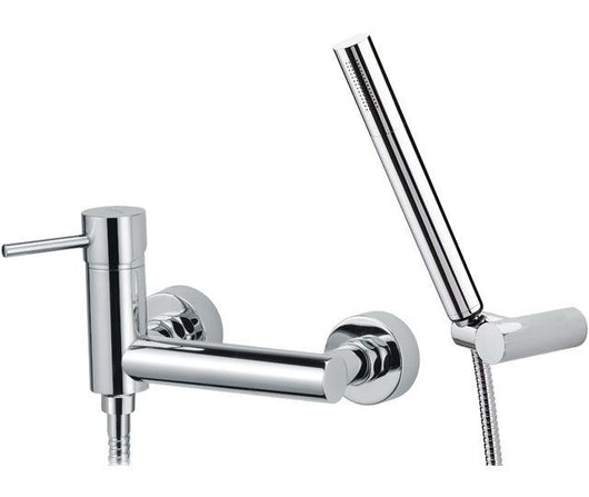 Rubinetto esterno dotato di doccia duplex, serie suvi caratterizzata da linee arrotondate e minimali