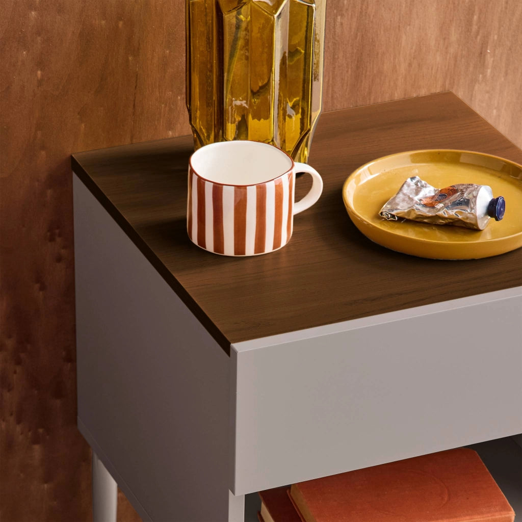Comodino in metallo e decorazione in legno 1 anta 1 vano, grigio