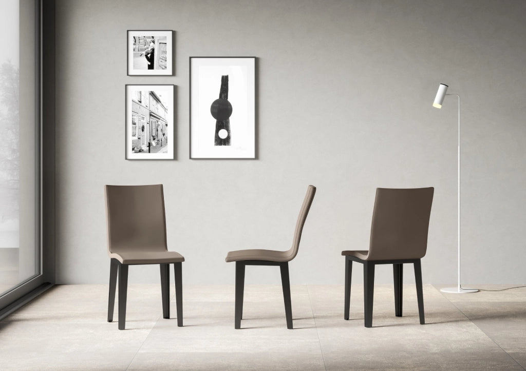 Sedia 40/44x42x86 cm Armida gambe Antracite in Similpelle Tortora