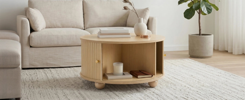 Tavolino basso rotondo con 2 ante scorrevoli, 4 vani interni e struttura in MDF, naturale, 72 × 72 × 38 cm