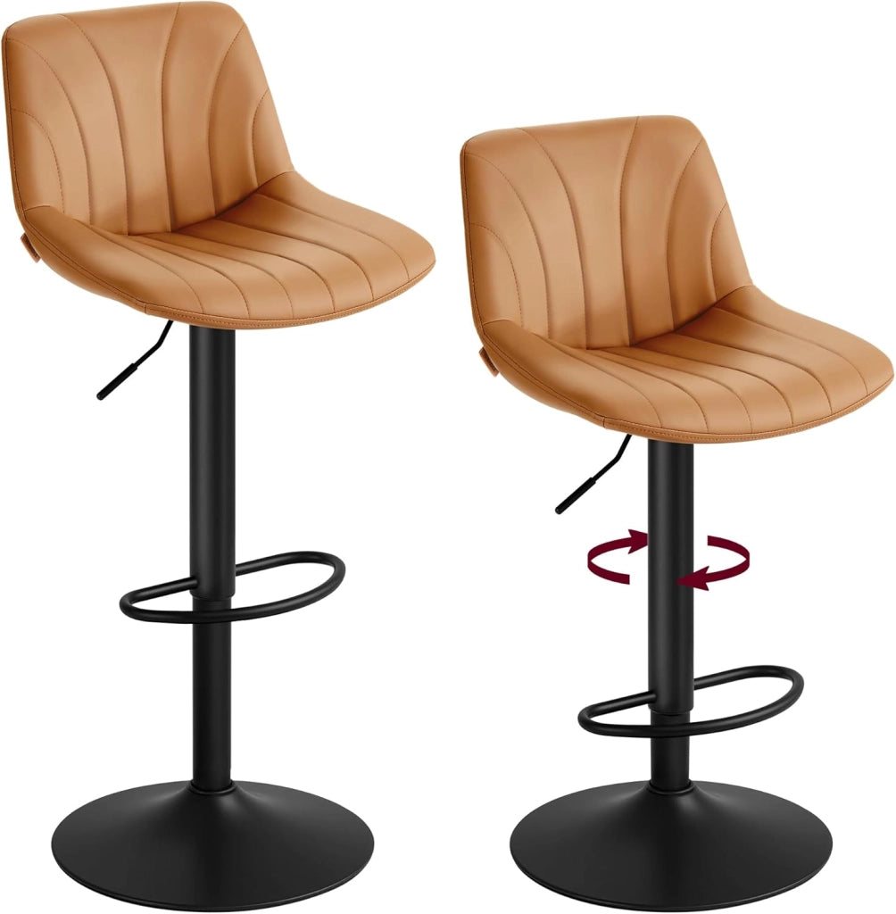 VASAGLE Sgabelli da Bar, Schienale, Sedie da Bar Regolabili in Altezza, Girevoli a 360°, Poggiapiedi Metallo, Sala da Pranzo Cucina, PU, Set di 2, Marrone Caramello LJB181KN01