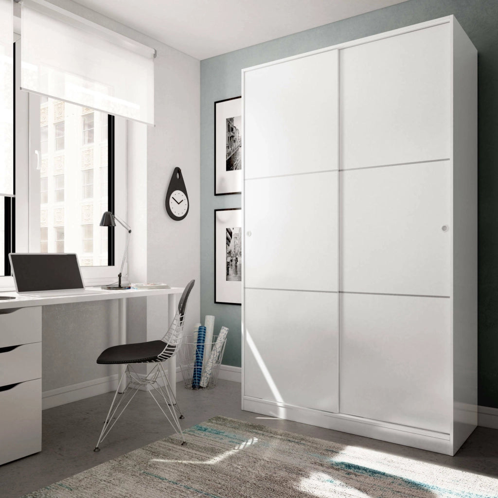 Guardaroba Adrenalin, Armadio per camera da letto a 2 ante scorrvoli, Mobile con 3 ripiani e barra appendiabiti, cm 120x50h200, Bianco lucido