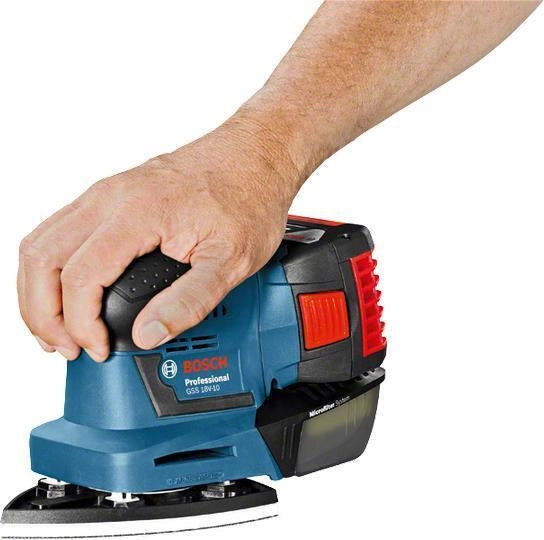 Bosch GSS 18V-10 Levigatrice Orbitale a Batteria 18 V 5 Ah con Fissaggio Velcro e Sistema Click and Clean colore Nero