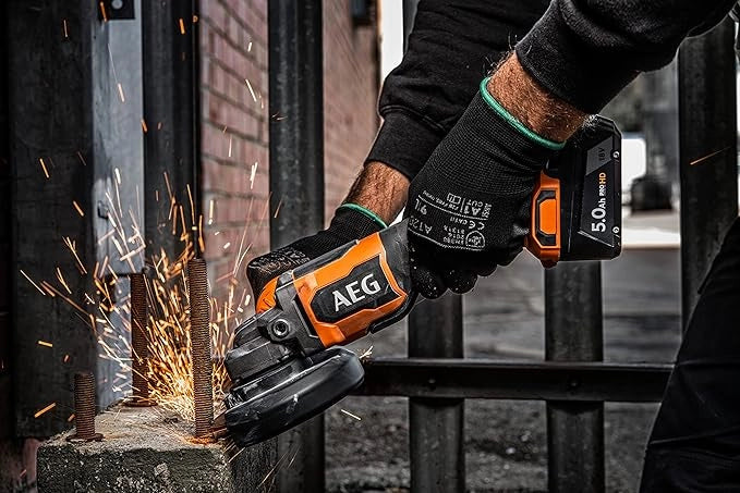 SMERIGLIATRICE ANGOLARE A BATTERIA BRUSHLESS 'BEWS 18-115BLPX2' 18V 5.0Ah - AEG POWERTOOLS
