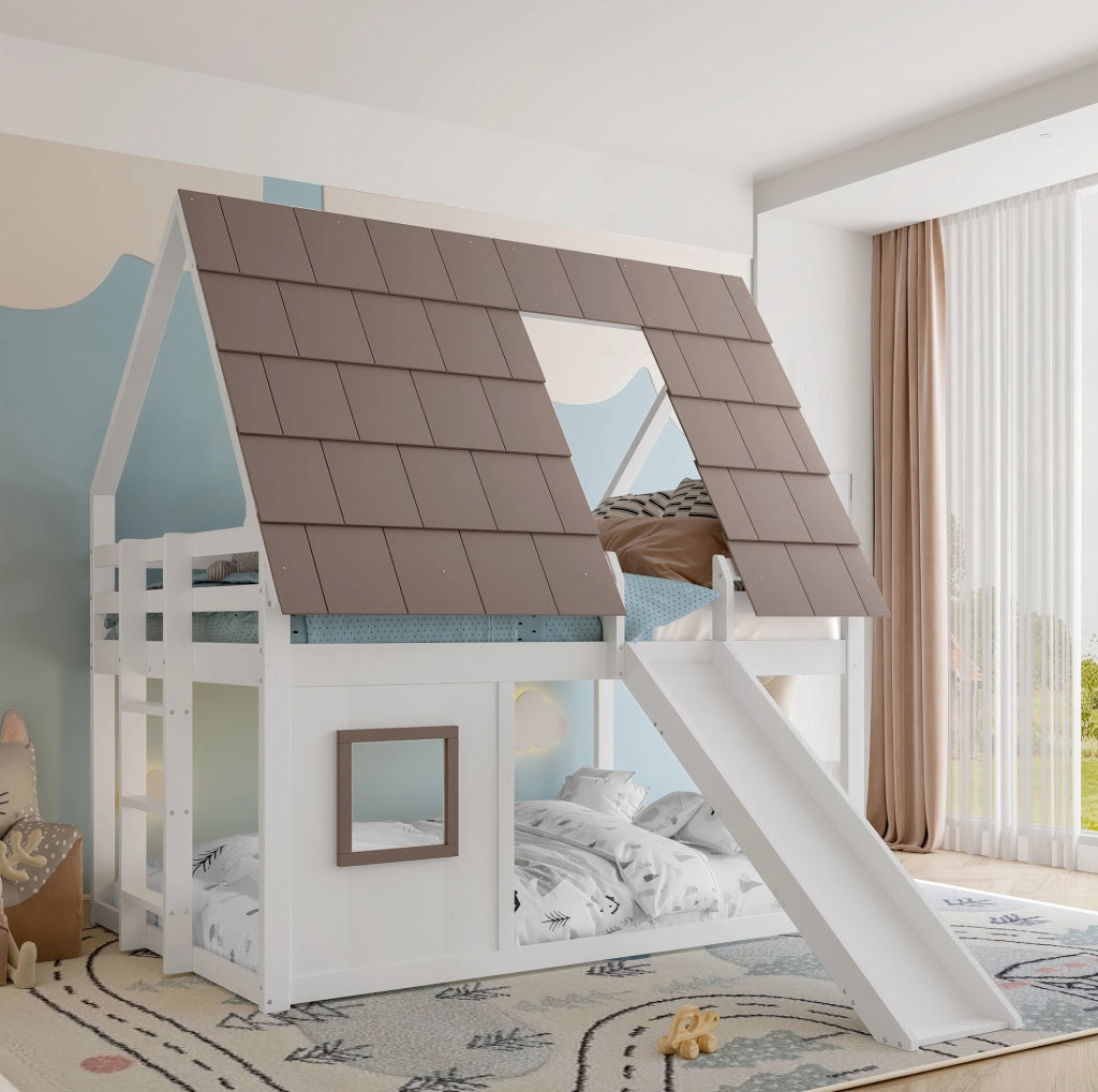 Letto a castello 140x200 cm a forma di casa con tetto; scala e scivolo in MDF; pino; compensato marrone e bianco